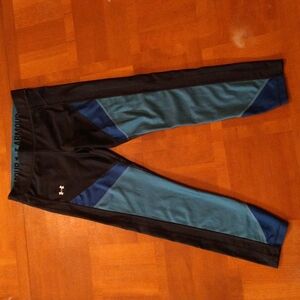 Women's Under Armour Fold over waist Cropped Colorblock Leggings Size Small